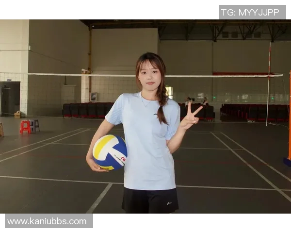 杨静独家分享排球技巧与心得助你提升球技的秘诀与经验总结 杨静独家分享排球技巧与心得助你提升球技的秘诀与经验总结