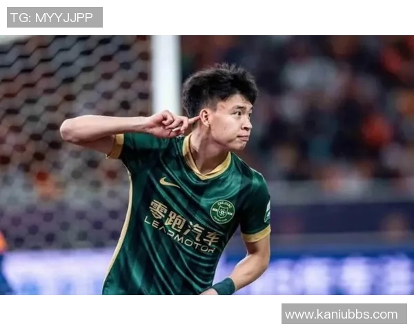 新秀与年轻球员崭露头角展现无限潜力与未来希望