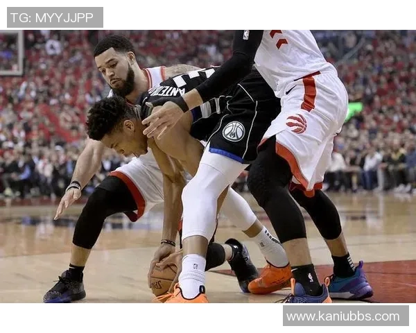 自由队与胜菲的激烈对决揭示了赛季的关键转折点与未来走势