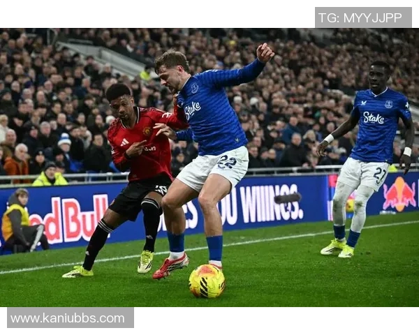 1516赛季埃弗顿对曼联精彩直播录像回顾与分析 1516赛季埃弗顿对曼联精彩直播录像回顾与分析